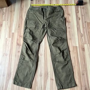 DULUTH Womens 8 x 29 jeans pants 97% cotton 3% spandex EXCELLENT CONDITION